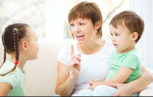 Cara Berkomunikasi yang Baik dengan Anak